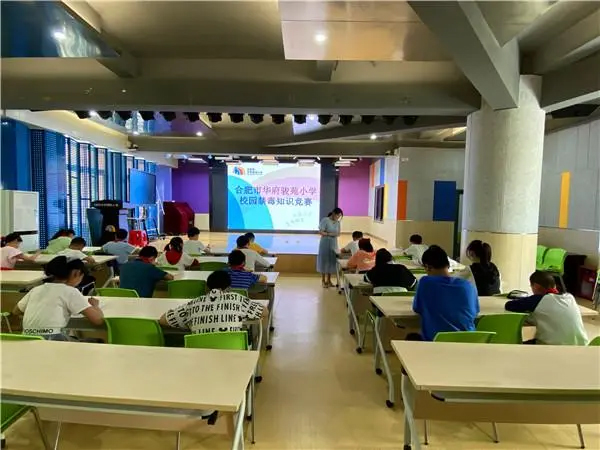 2010年江苏省高等学校品牌特色专业申报筹建会 